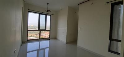 Hall Image of 1056 Sq.ft 2 BHK Apartment / Flat for sale in The Atmosphere Phase 1, Mulund West Mumbai for Rs. 18800000