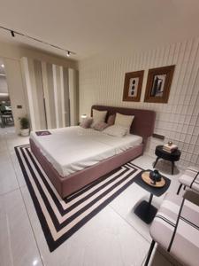 Bedroom Image of 1250 Sq.ft 3 BHK Apartment / Flat for rent in Hiranandani Heritage Rivona, Kandivali West Mumbai for Rs. 120000