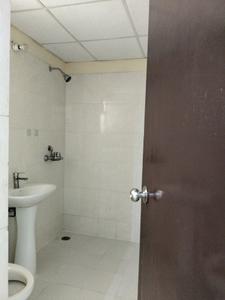 Common Bathroom Image of 1075 Sq.ft 2 BHK Apartment / Flat for rent in Paramount Emotions, Noida Extension Greater Noida for Rs. 20000