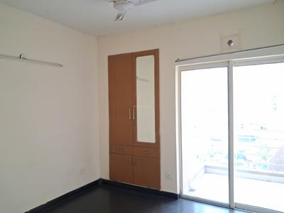 Bedroom Image of 1410 Sq.ft 3 BHK Apartment / Flat for sale in Paras Tierea, Sector 137 Noida for Rs. 13000000
