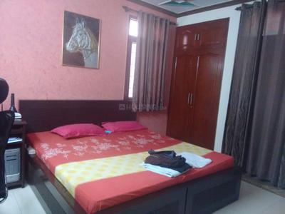 Bedroom Image of 1446 Sq.ft 3 BHK Apartment / Flat for rent in Amrapali Pan Oasis, Sector 70 Noida for Rs. 35000