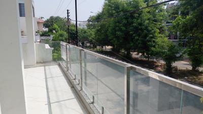 Balcony Image of 2152 Sq.ft 3 BHK Independent House for rent in Aliganj Lucknow for Rs. 30000