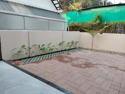 Balcony Image of 2450 Sq.ft 4 BHK Independent House for sale in Kakkanad Kochi for Rs. 14500000