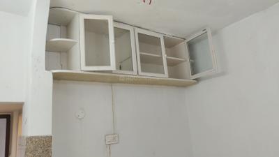 Living Room Image of 750 Sq.ft 2 BHK Apartment / Flat for sale in Golf Green Kolkata for Rs. 3350000