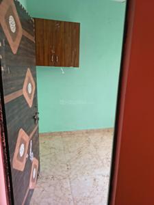 Bedroom Image of 600 Sq.ft 2 BHK Independent House for rent in Razapur Khurd New Delhi for Rs. 7500