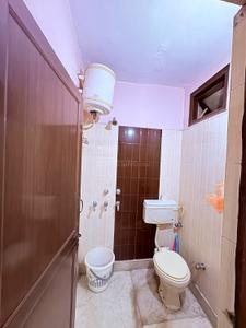 Bathroom Image of 460 Sq.ft 1 BHK Independent House for sale in  RWA Block C Jeevan Park, Bindapur New Delhi for Rs. 15000000