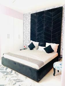 Bedroom Image of 2350 Sq.ft 3.5 BHK Apartment / Flat for sale in Gulnaar Meadows, Bhabat Zirakpur for Rs. 13500000