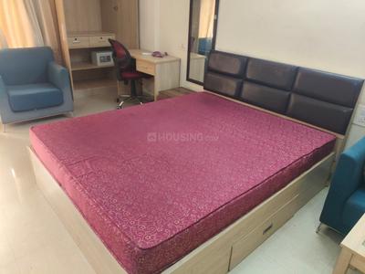 Bedroom Image of 400 Sq.ft 1 BHK Apartment / Flat for rent in Supertech Ecociti, Sector 137 Noida for Rs. 20500