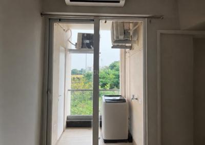 Balcony Image of 1050 Sq.ft 2 BHK Builder Floor for rent in Signature Global City 92, Sector 92 Gurgaon for Rs. 24000