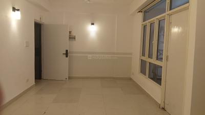 Living Room Image of 950 Sq.ft 2 BHK Apartment / Flat for sale in Supertech Livingston, Crossings Republik Ghaziabad for Rs. 7500000