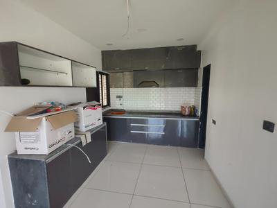 Kitchen Image of 2500 Sq.ft 4 BHK Apartment / Flat for sale in Harni Vadodara for Rs. 8000000