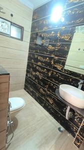 Bathroom Image of 900 Sq.ft 2 BHK Builder Floor for rent in Tagore Garden Extension New Delhi for Rs. 34000