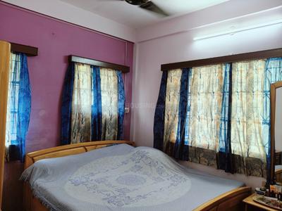 Bedroom Image of 810 Sq.ft 2 BHK Builder Floor for sale in New Alipore Kolkata for Rs. 4300000