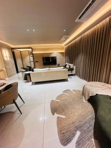 Living Room Image of 3445 Sq.ft 4 BHK Apartment / Flat for sale in Super Shaligram, Gota Ahmedabad for Rs. 22700000