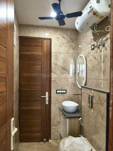 Image of 1100 Sq.ft 3 BHK Builder Floor for sale in Pul Prahlad Pur, New Delhi for Rs. 9000000