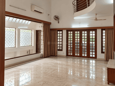Image of 9000 Sq.ft 8 BHK Independent House for rent in Adyar, Chennai for Rs. 400000