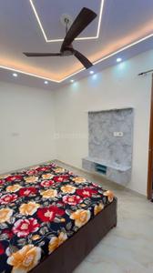 Bedroom Image of 550 Sq.ft 2 BHK Builder Floor for rent in Guru Ji Taj Housing, Dwarka Mor New Delhi for Rs. 18000