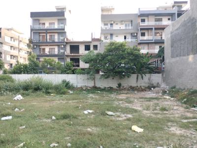 Image of 230 Sq.ft Residential Plot / Land for sale in Sector 77, Faridabad for Rs. 40000000