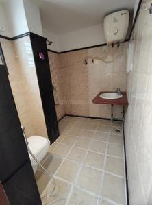 Bathroom Image of 1800 Sq.ft 3.5 BHK Builder Floor for rent in HSR Layout Bengaluru for Rs. 80000
