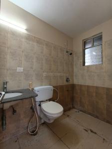 Bathroom Image of 1670 Sq.ft 4 BHK Apartment / Flat for sale in Thakurpukur Kolkata for Rs. 11500000