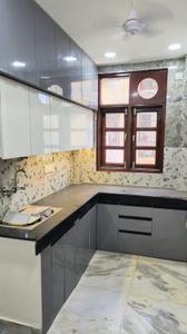 Kitchen Image of 1200 Sq.ft 3 BHK Builder Floor for sale in Patel Nagar New Delhi for Rs. 13700000