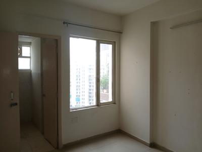 Bedroom Image of 600 Sq.ft 2 BHK Apartment / Flat for sale in ROF Aalayas 1, Sector 102 Gurgaon for Rs. 6300000