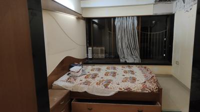 Bedroom Image of 650 Sq.ft 1 BHK Apartment / Flat for rent in Prathamesh Apartments, Prabhadevi Mumbai for Rs. 75000