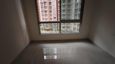 Bedroom Image of 1000 Sq.ft 2 BHK Apartment / Flat for sale in Gurukrupa Marina Enclave Wings Q And R With Kindergarten Phase IV, Malad West Mumbai for Rs. 16700000