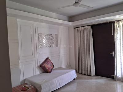 Bedroom Image of 2150 Sq.ft 3 BHK Builder Floor for sale in Greater Kailash II New Delhi for Rs. 57500000