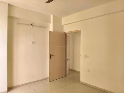 Bedroom Image of 2600 Sq.ft 3 BHK Apartment / Flat for sale in DLF The Primus, Sector 82A Gurgaon for Rs. 44000000