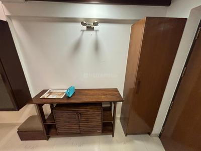 Bedroom Image of 850 Sq.ft 1 BHK Independent House for rent in Maker Tower, Cuffe Parade Mumbai for Rs. 165000