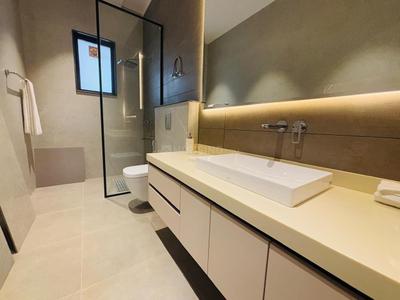 Bathroom Image of 3000 Sq.ft 4.5 BHK Apartment / Flat for sale in Joy Grand, Sector 88 Mohali for Rs. 32400000
