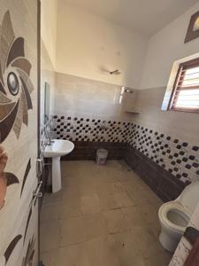 Bathroom Image of 3550 Sq.ft 3 BHK Builder Floor for rent in Sector-02 Bahadurgarh for Rs. 20000