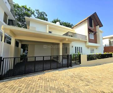 Image of 2500 Sq.ft 4 BHK Villa for sale in Pukkattupady, Kochi for Rs. 11500000