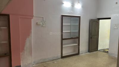 Bedroom Image of 900 Sq.ft 3 BHK Builder Floor for rent in Oriya Bazaar Cuttack for Rs. 11000