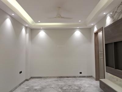Bedroom Image of 3375 Sq.ft 4 BHK Builder Floor for rent in Paschim Vihar New Delhi for Rs. 130000