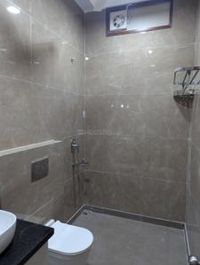 Bathroom Image of 1350 Sq.ft 3 BHK Builder Floor for sale in Naraina New Delhi for Rs. 32500000