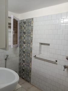 Image of 1800 Sq.ft 3 BHK Apartment / Flat for rent in Gangotri Enclave , Alaknanda, New Delhi for Rs. 75000