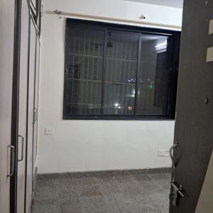 Bedroom Image of 700 Sq.ft 2 BHK Apartment / Flat for rent in Sahjivan Society, Ghatkopar West Mumbai for Rs. 40000