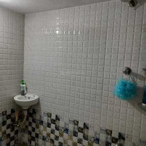Bathroom Image of 1145 Sq.ft 2 BHK Apartment / Flat for rent in Ghodasar Ahmedabad for Rs. 19000