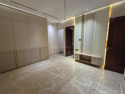 Bedroom Image of 2000 Sq.ft 3 BHK Builder Floor for sale in Raja Garden New Delhi for Rs. 36500000