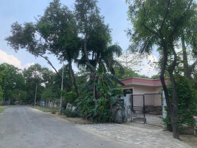 Image of 520 Sq.ft Residential Plot / Land for sale in Sigma 1, Greater Noida for Rs. 68000000