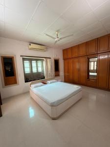 Bedroom Image of 4365 Sq.ft 5 BHK Independent House for sale in Paldi Ahmedabad for Rs. 65000000