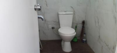 Bathroom Image of 650 Sq.ft 1 RK Apartment / Flat for rent in RKReal Ayyappa Society, Madhapur Hyderabad for Rs. 22000