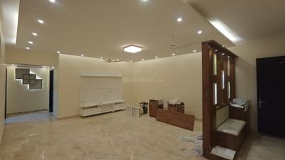 Living Room Image of 2700 Sq.ft 3 BHK Apartment / Flat for rent in Richards Town Bengaluru for Rs. 150000