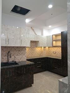 Kitchen Image of 1600 Sq.ft 3 BHK Apartment / Flat for sale in Sector 104 Noida for Rs. 7800000
