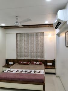 Bedroom Image of 1850 Sq.ft 3 BHK Apartment / Flat for rent in Sola Ahmedabad for Rs. 60000