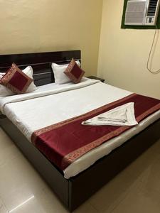 Bedroom Image of 1605 Sq.ft 3 BHK Builder Floor for rent in Mahmoorganj Varanasi for Rs. 26000