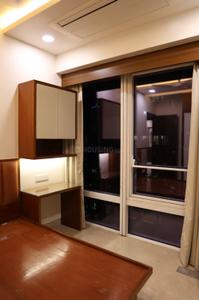 Bedroom Image of 1050 Sq.ft 2 BHK Apartment / Flat for rent in Indiabulls Blu, Worli Mumbai for Rs. 350000