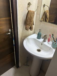 Image of 585 Sq.ft 1 BHK Apartment / Flat for rent in RG Residency, Sector 120, Noida for Rs. 24500